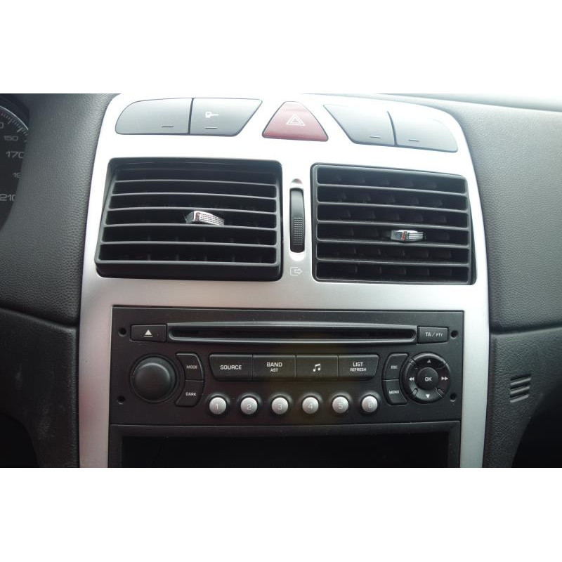 Malle/Hayon arriere PEUGEOT 307 Photo n°9