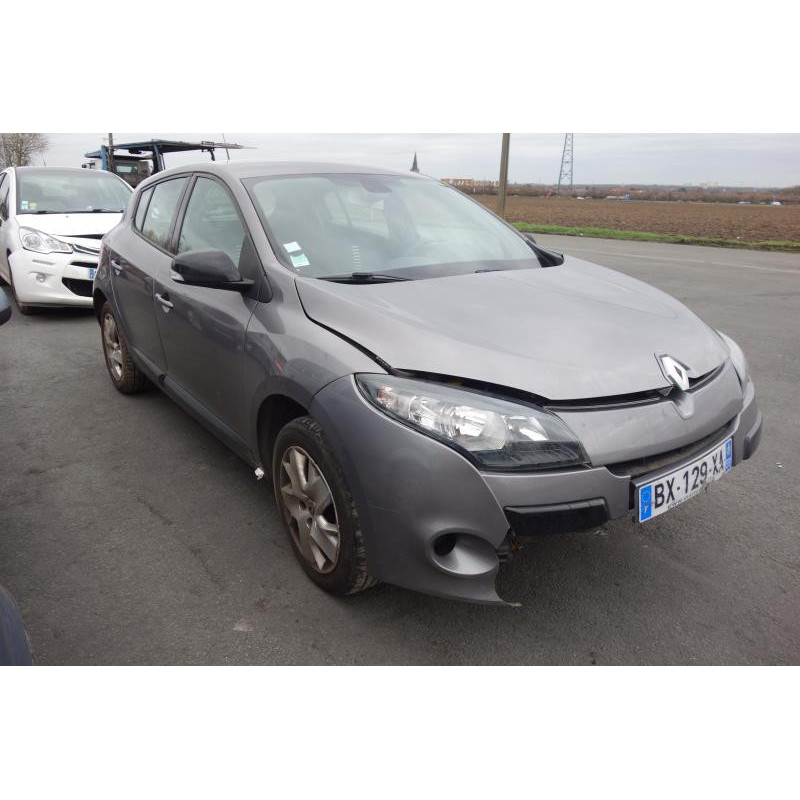 Fermeture de capot RENAULT MEGANE 3 Photo n°5