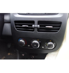 Poignee porte avant droit RENAULT CLIO 4