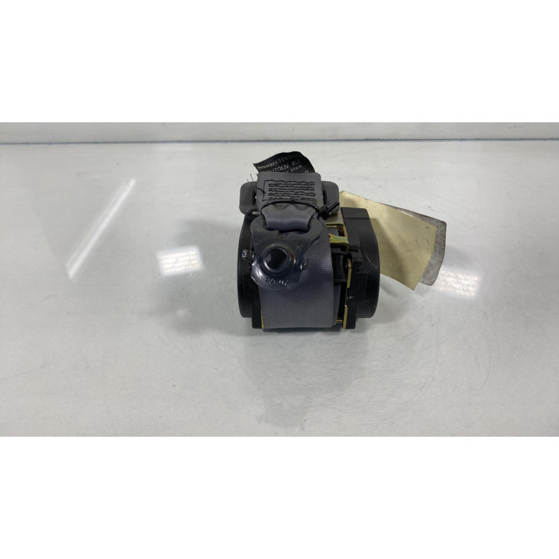 Ceinture arriere gauche RENAULT MEGANE 1 Photo n°2