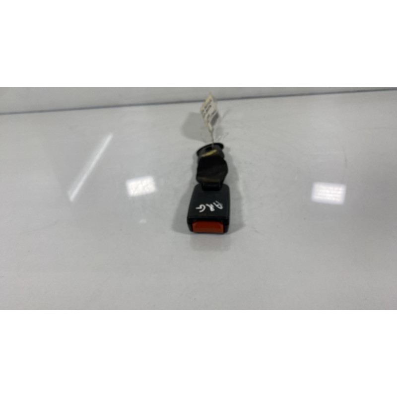 Attache ceinture arriere gauche FORD C-MAX 1 Photo n°2