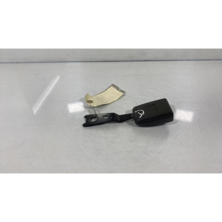 Attache ceinture avant droit KIA SHUMA 2 Photo n°1
