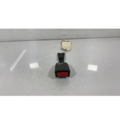 Attache ceinture avant droit KIA SHUMA 2