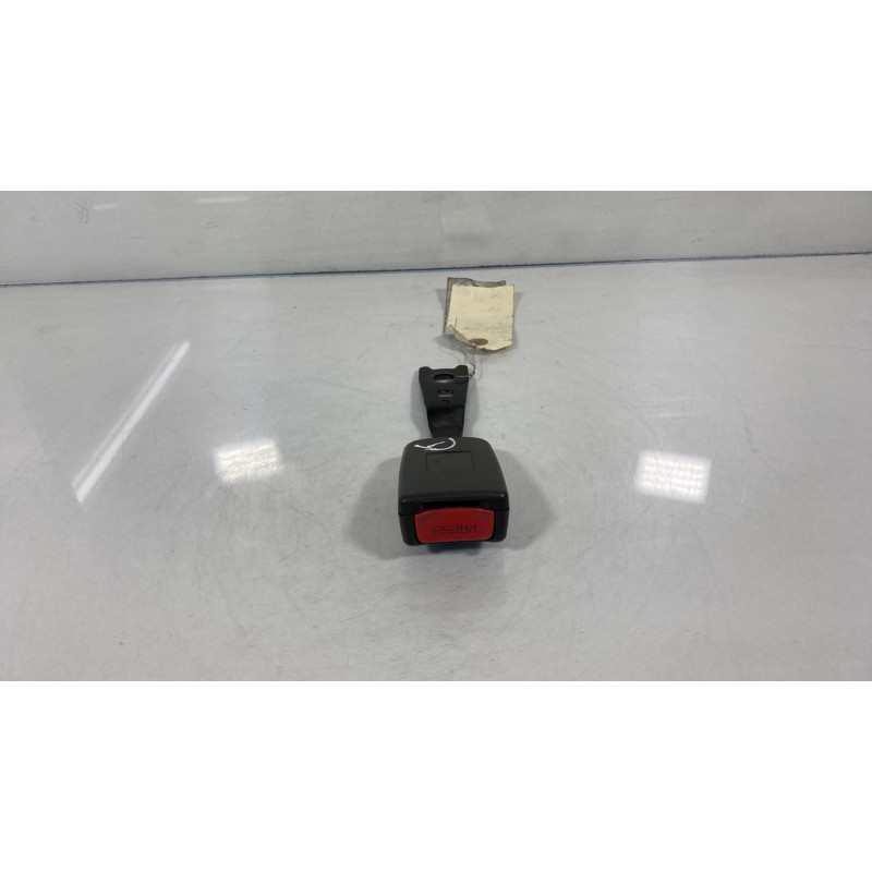 Attache ceinture avant droit KIA SHUMA 2 Photo n°3