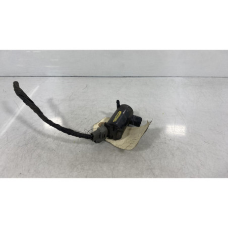 Pompe lave glace avant KIA SHUMA 2 Photo n°1
