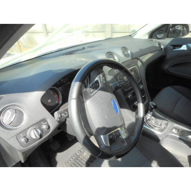 Verin de coffre FORD MONDEO 3 Photo n°6