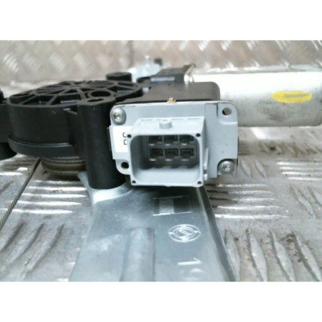 Leve vitre electrique arriere gauche FIAT BRAVO 2 Photo n°1