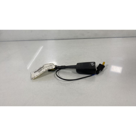 Attache ceinture avant droit CHEVROLET AVEO 2 Photo n°1