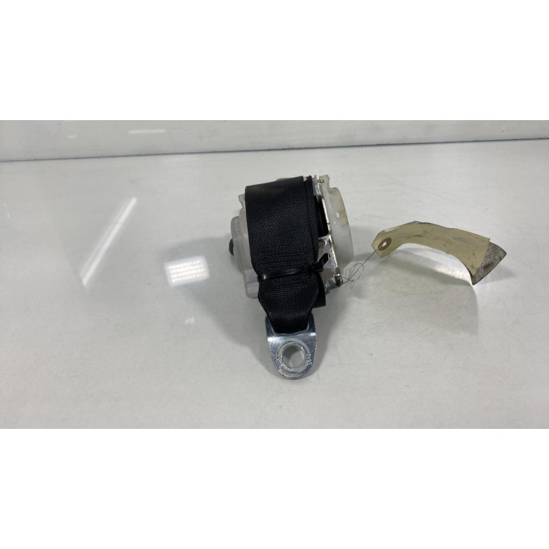 Ceinture arriere droit TOYOTA YARIS 1 Photo n°3