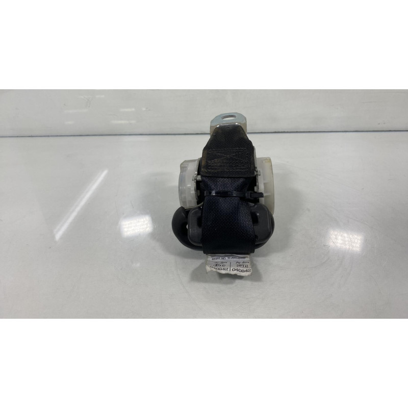 Ceinture arriere gauche TOYOTA YARIS 1 Photo n°2