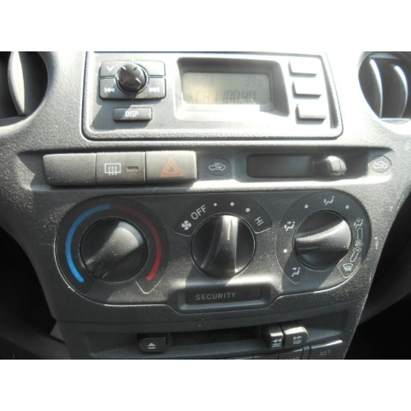 Ceinture arriere gauche TOYOTA YARIS 1 Photo n°9