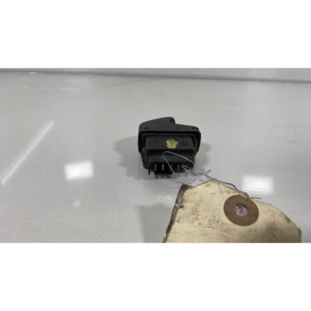 Interrupteur de leve vitre avant gauche RENAULT CLIO 2