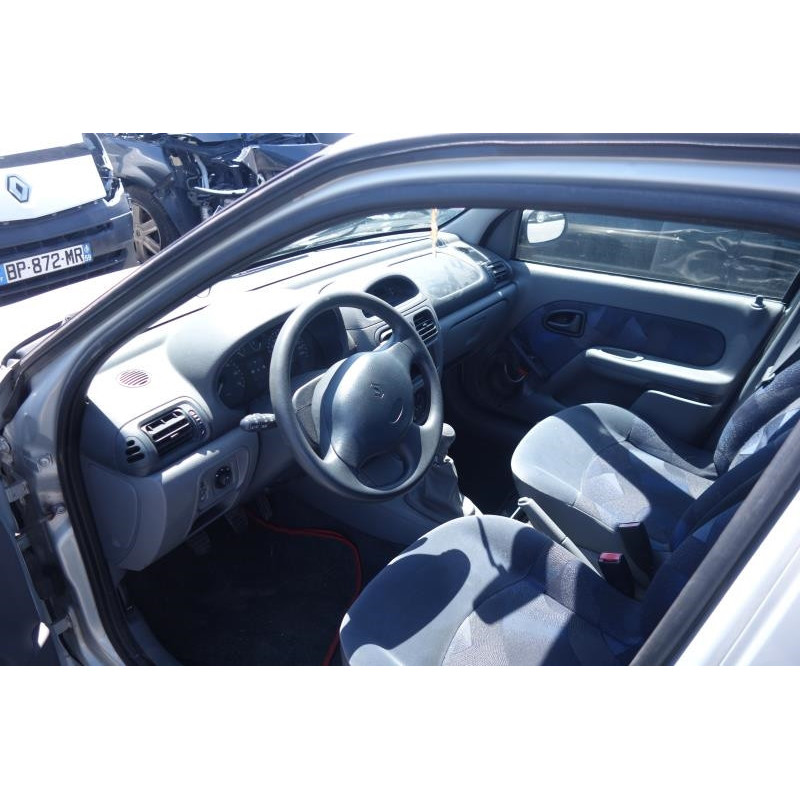 Interrupteur de leve vitre avant gauche RENAULT CLIO 2 Photo n°5