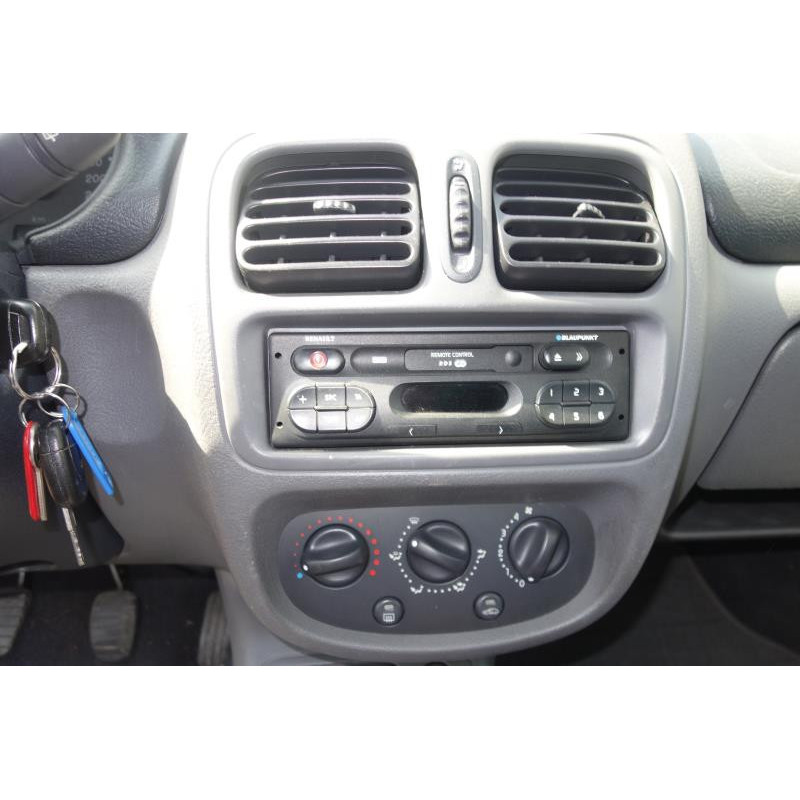 Volant RENAULT CLIO 2 Photo n°11