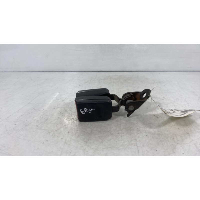 Attache ceinture arriere gauche PEUGEOT 407 Photo n°3