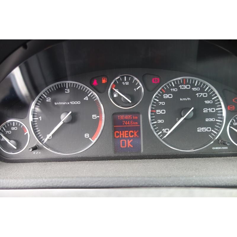 Ceinture arriere droit PEUGEOT 407 Photo n°6