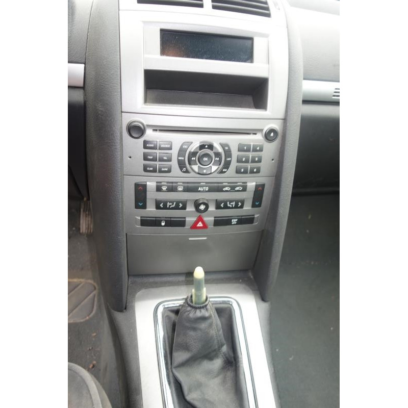 Ceinture arriere droit PEUGEOT 407 Photo n°12