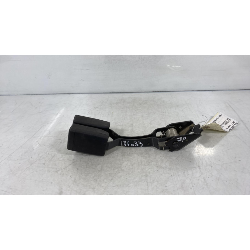 Attache ceinture arriere centrale CITROEN C4 GRAND PICASSO 1 Photo n°2