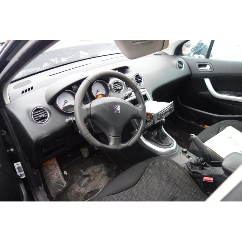 Trappe d'essence PEUGEOT 308 1 SW Photo n°8