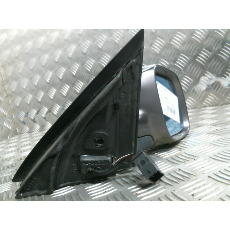 Retroviseur droit AUDI A6 2 Photo n°1