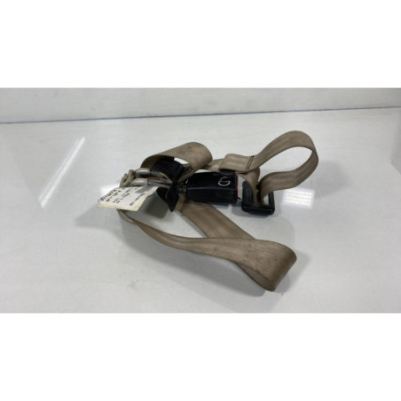 Attache ceinture arriere droit AUDI A4 2 Photo n°1