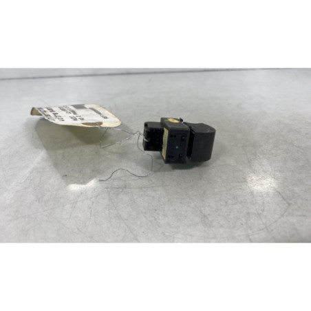 Interrupteur de leve vitre avant droit AUDI A3 2 Photo n°1