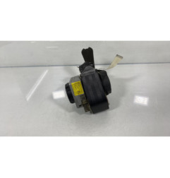 Pretensionneur de ceinture avant droit VOLKSWAGEN PASSAT 4