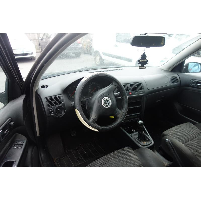 Ceinture arriere droit VOLKSWAGEN GOLF 4 Photo n°8