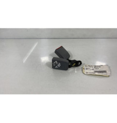 Attache ceinture arriere gauche PEUGEOT 806 Photo n°1