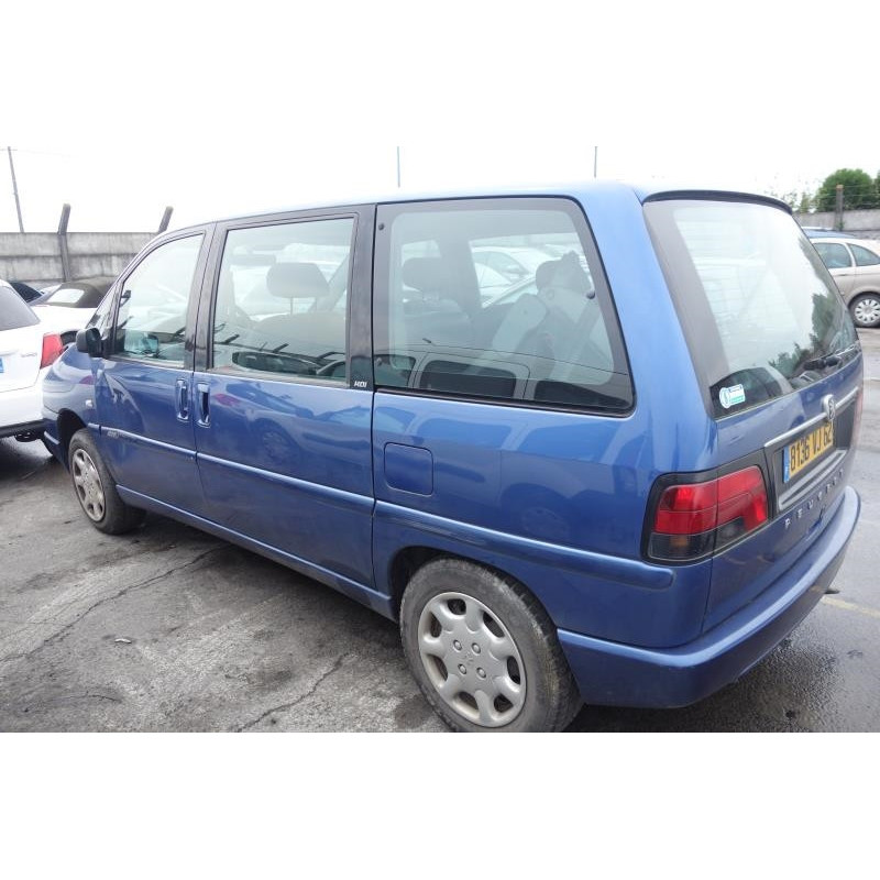 Attache ceinture arriere gauche PEUGEOT 806 Photo n°6