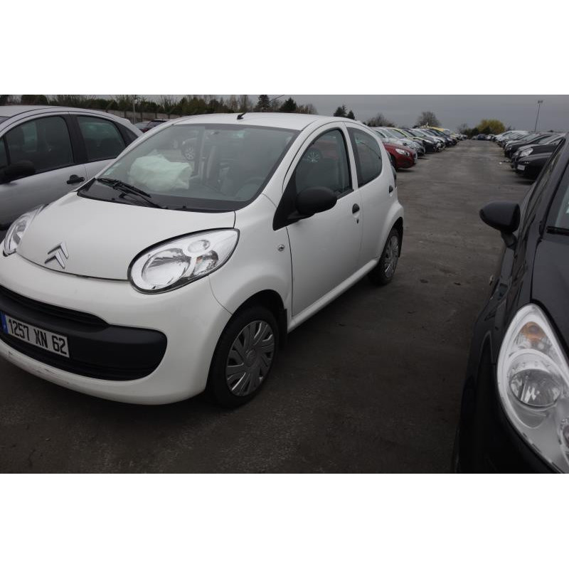 Attache ceinture arriere gauche CITROEN C1 1 Photo n°5