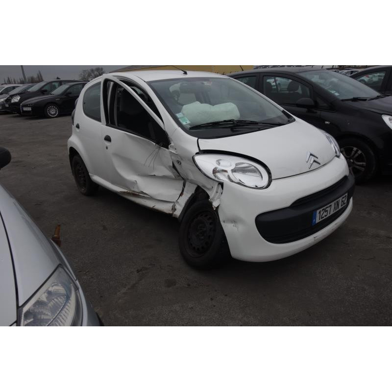 Attache ceinture arriere gauche CITROEN C1 1 Photo n°6