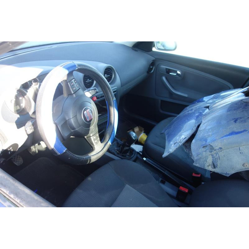 Pretensionneur de ceinture avant gauche SEAT IBIZA 3 Photo n°10