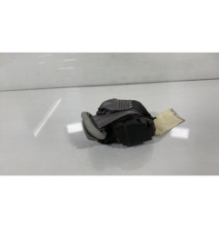 Attache ceinture arriere centrale VOLKSWAGEN GOLF 4