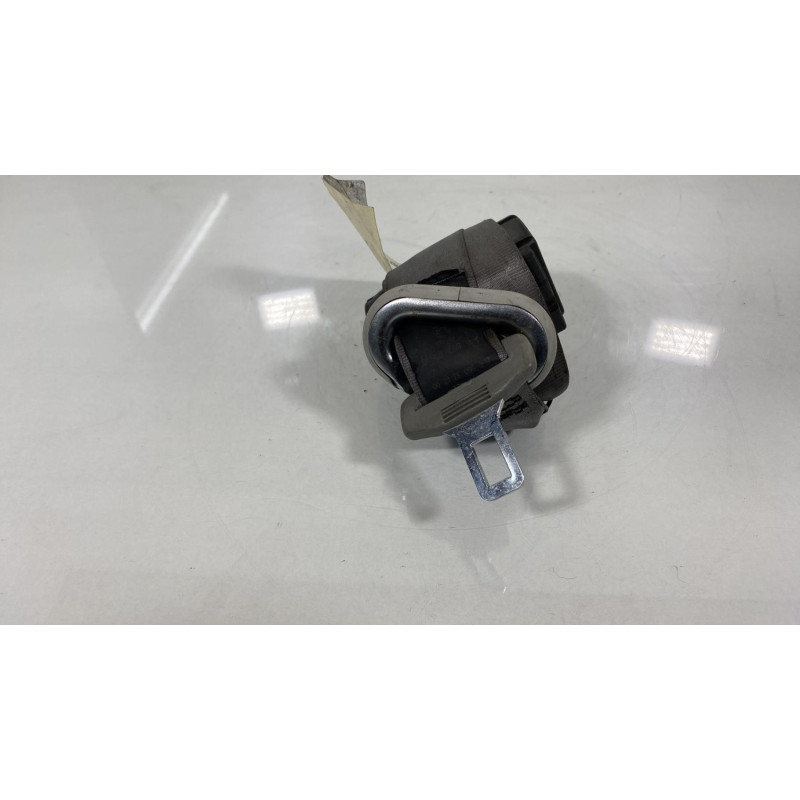 Ceinture arriere droit VOLKSWAGEN GOLF 4 Photo n°2