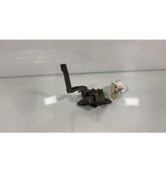 Fermeture de capot MAZDA 323 6