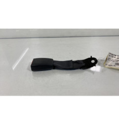 Attache ceinture arriere gauche MAZDA 323 6 Photo n°1
