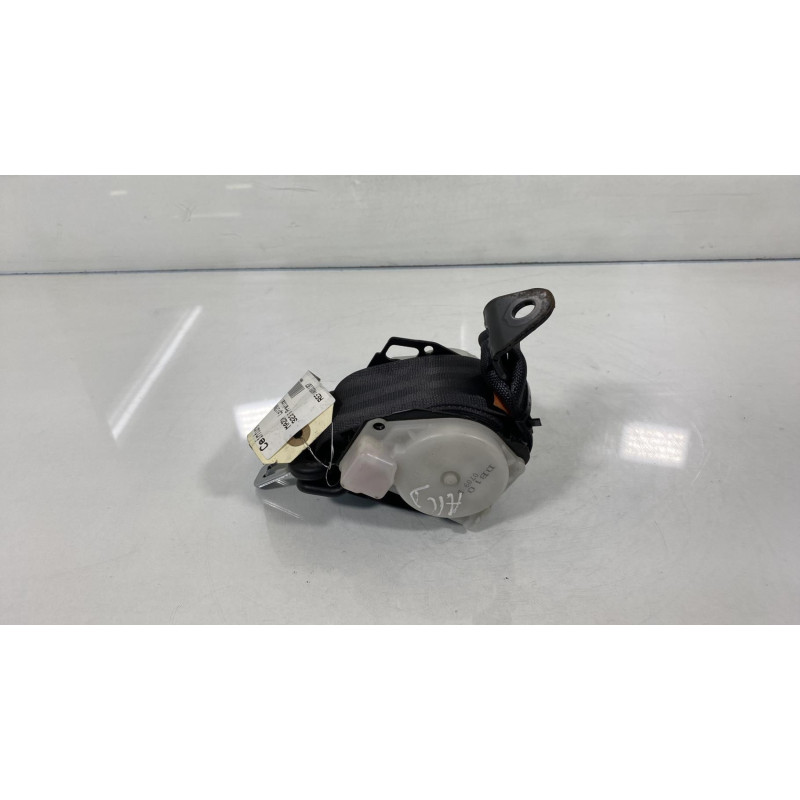 Ceinture arriere droit MAZDA 323 6 Photo n°3