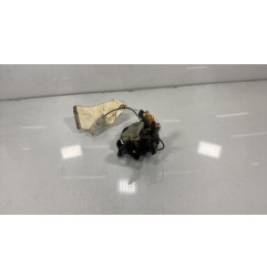Serrure de coffre MAZDA 323 6