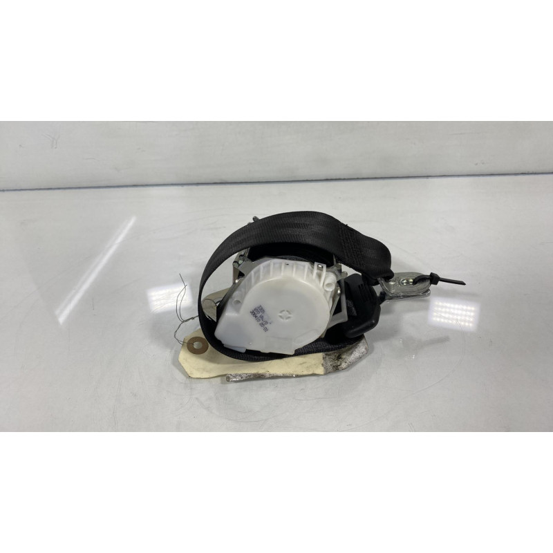 Ceinture arriere gauche AUDI A3 2 Photo n°1