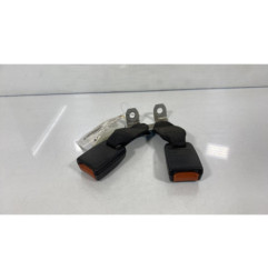 Attache ceinture arriere droit FORD FIESTA 5 Photo n°1