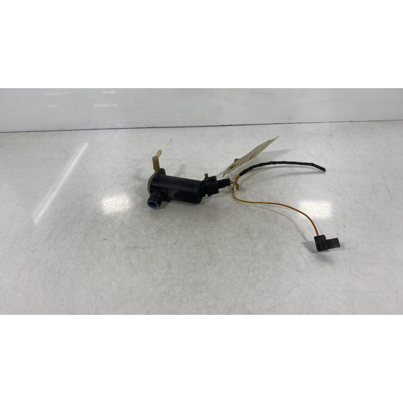 Pompe lave glace avant FORD FIESTA 5 Photo n°3