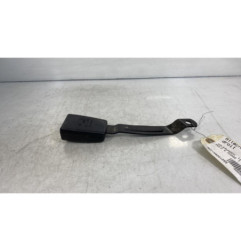 Attache ceinture avant droit VOLKSWAGEN POLO 4 Photo n°1