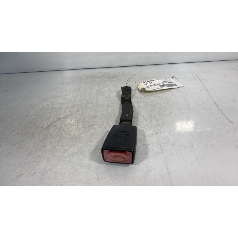 Attache ceinture avant droit VOLKSWAGEN POLO 4 Photo n°2
