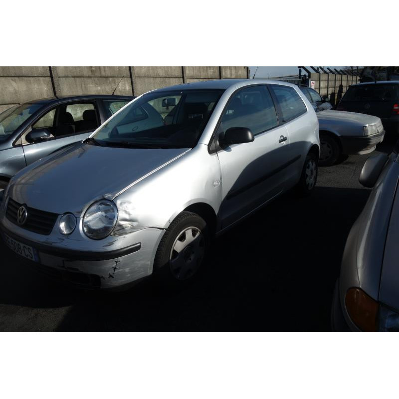 Attache ceinture avant droit VOLKSWAGEN POLO 4 Photo n°6