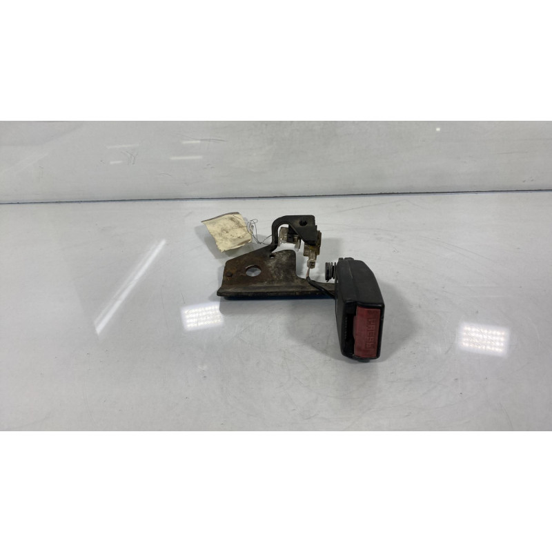 Attache ceinture arriere gauche CITROEN C4 1 Photo n°3