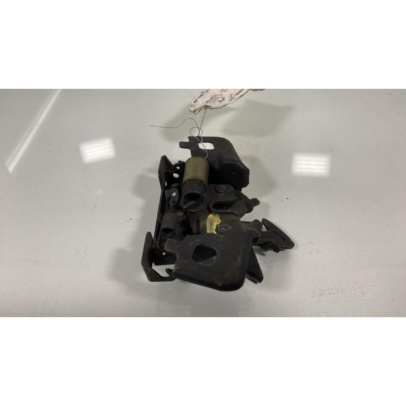 Fermeture de capot RENAULT CLIO 4 Photo n°3