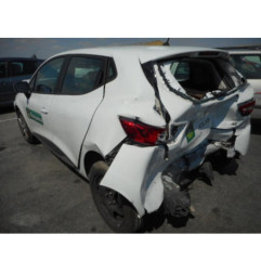 Fermeture de capot RENAULT CLIO 4