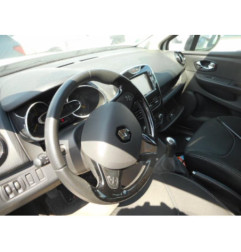 Fermeture de capot RENAULT CLIO 4