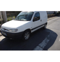Serrure avant droit PEUGEOT PARTNER 1